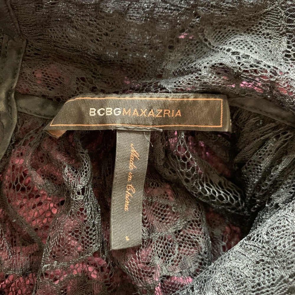 BCBG lace dress. - Picture 4 of 4
